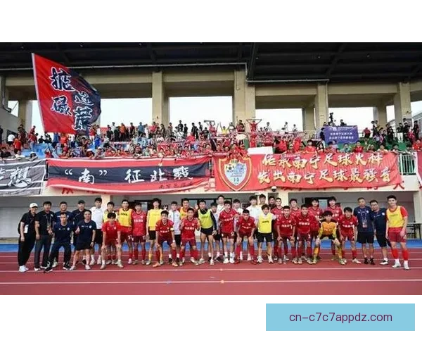 媒体人曝铜梁龙外援中卫离队