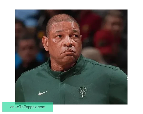 雷霆四战成败笔里弗斯难扛重任 雷霆四战成败笔里弗斯难扛重任