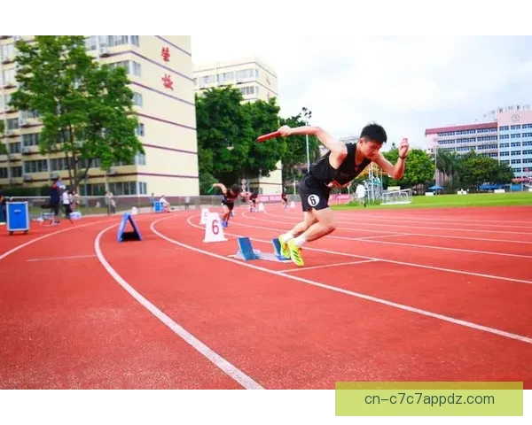 四年拼搏终落幕孙龙告别接力赛